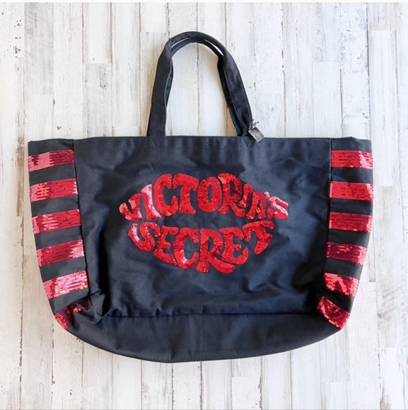 Nwt Victoria’s Secret Tote Bag Weekender Black and Red Lips Sequins Kiss Large - Picture 2 of 6